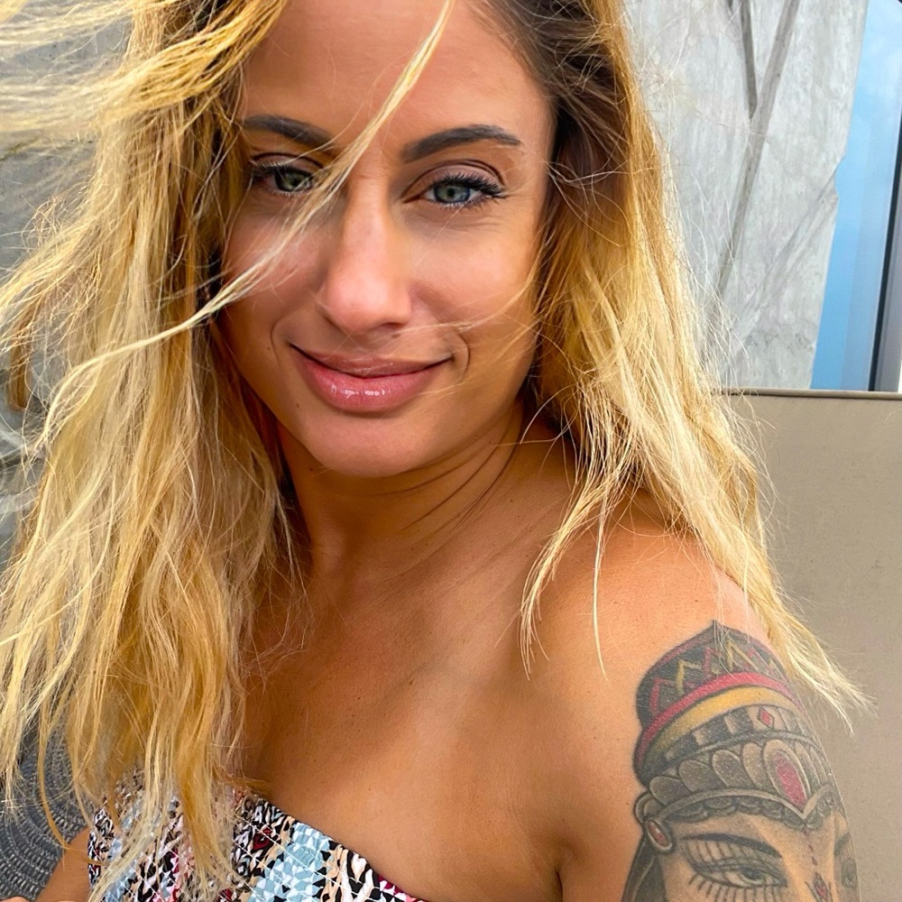 Meet your Posher, Megan